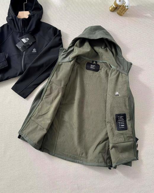 F031041户外情侣款连帽加绒软壳冲锋衣外套防风防水连帽夹克 商品图2