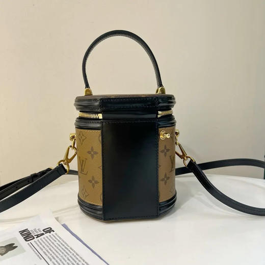 LV 拼色 老花 发财桶 商品图1