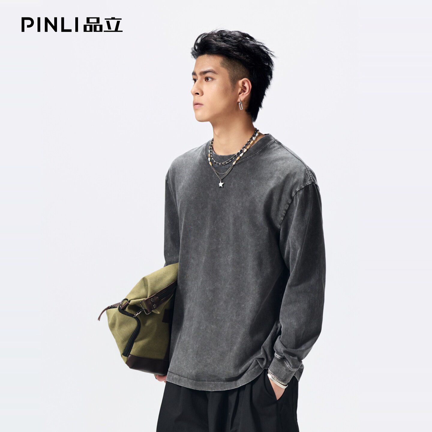 PINLI品立2026春季新款男士宽松纯色圆领落肩袖长袖T恤青年潮牌GD262111020