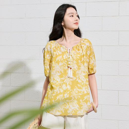 【莱赛尔】三彩2026夏季新款流苏系带V领小衫印花衬衣短袖上衣S 商品图1