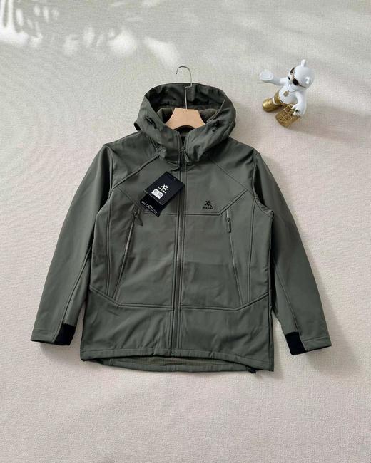 F031041户外情侣款连帽加绒软壳冲锋衣外套防风防水连帽夹克 商品图8