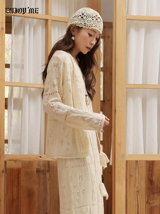 【门店同款】ENJOY春季“序光之旅”郁金香钩花开衫 169443528 商品图0