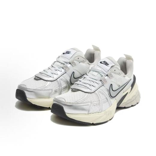 Nike耐克 V2K RUN 615216-K11 商品图1