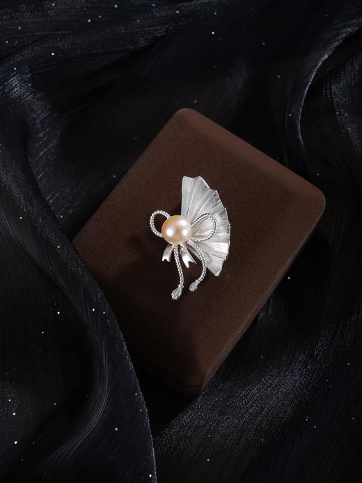 子佩集【蝶舞新生】珍珠惜王妃胸针【XXXZ259】扇子蝴蝶结2602 商品图2