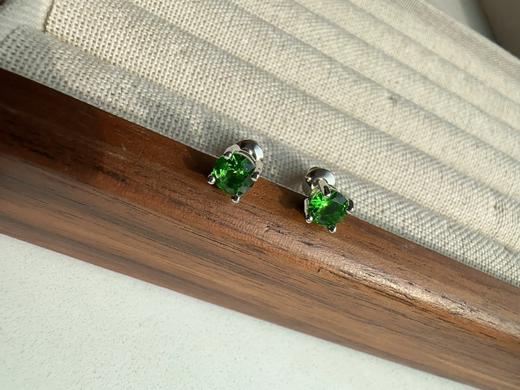 开年特惠！施华洛世奇绿钻耳钉，绿野仙踪，巨显白！ 商品图2