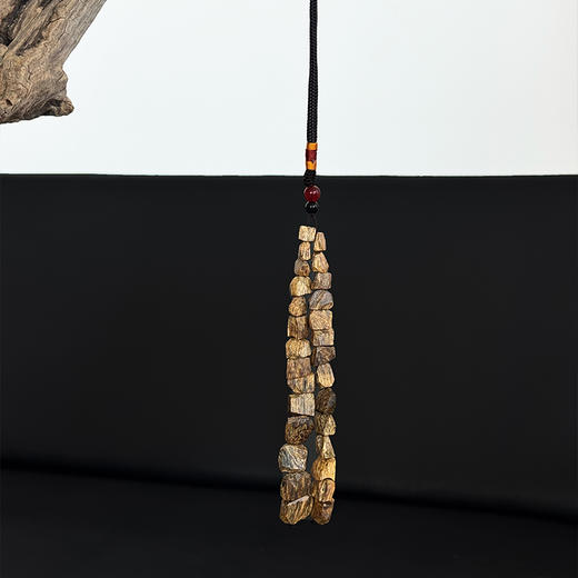 ²【沉香溯源-随形香挂】11克+电白种植奇楠沉香挂件车挂 多样性发其一 ( 24小时鉴赏期 ) HM02-CRMM-DBCX（HOT） 商品图1