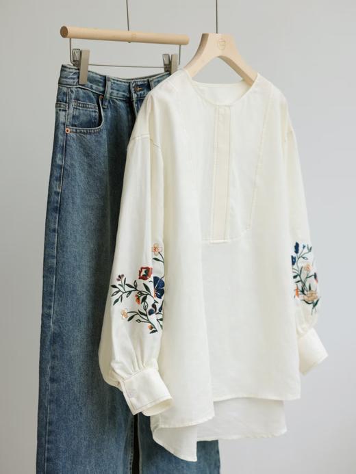 【风风同款 超多好评！好绝的版型 万针刺绣宽松复古苎麻衬衫】刺绣灯笼袖衬衫 商品图5