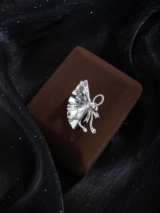 子佩集【蝶舞新生】珍珠惜王妃胸针【XXXZ259】扇子蝴蝶结2602 商品图4
