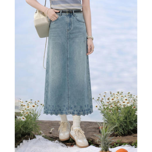 鹿向南「兰玲花语」复古牛仔蓝A字半身裙女夏宽松遮肉显瘦中长裙 商品图0