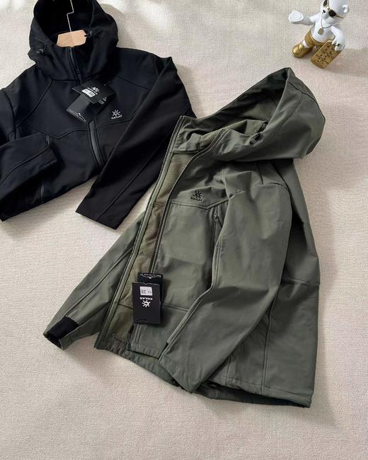 F031041户外情侣款连帽加绒软壳冲锋衣外套防风防水连帽夹克 商品图7