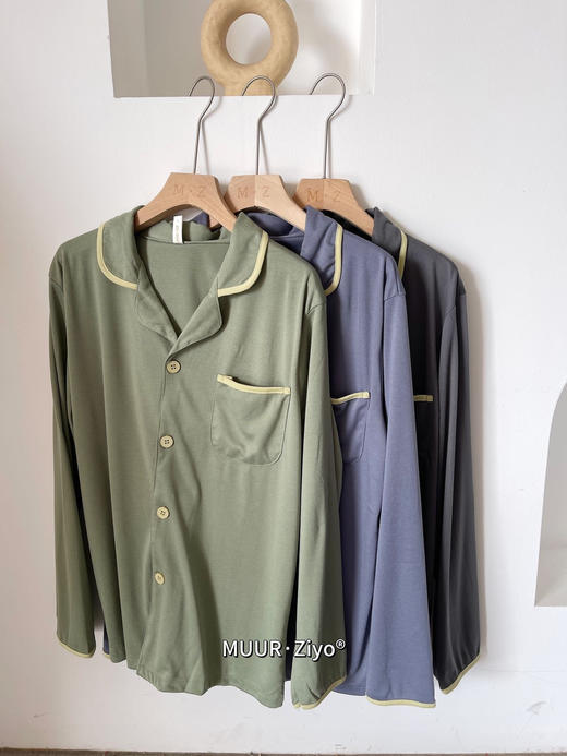 简约主义男女同款衬衫款睡衣套装 商品图8