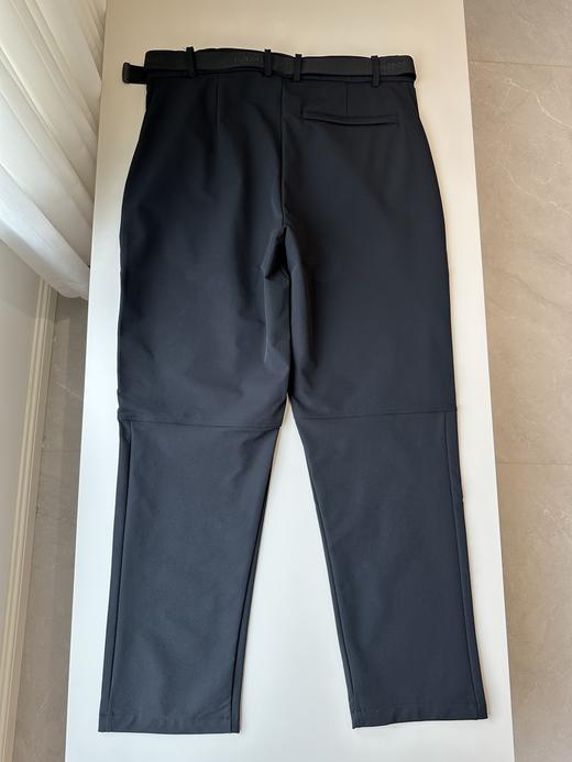 点此购买 可隆春秋新季男士配腰带款防泼水梭织运动长裤 ye 341778 商品图9