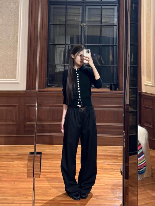 瑟琳最新款垂感黑西裤腰部点缀皮革贴片神裤 商品图7