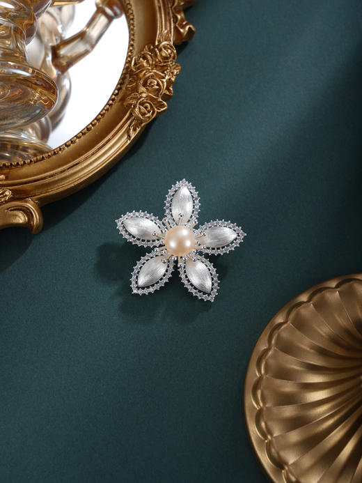 子佩集【花沁奇缘】珍珠惜王妃胸针【XXXZ261】六瓣花2602 商品图2