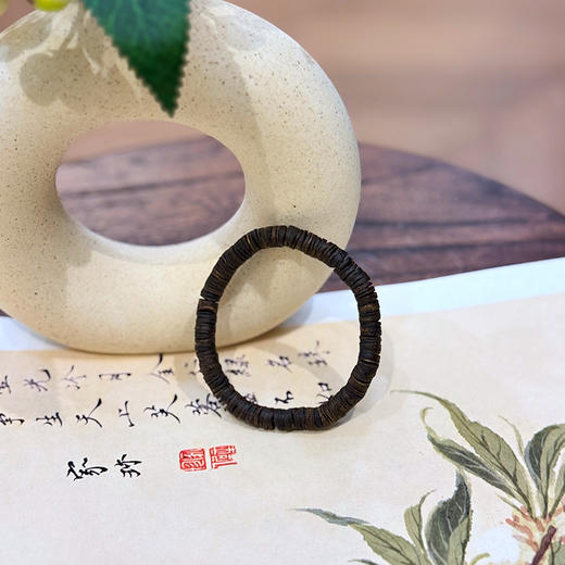 ²必入款【沉香溯源-沉水级】6.7mm沉水片片珠单圈手串5克+ 奇楠沉香 高油随形 多样性发其一( 24小时鉴赏期 ) HM02-CRMM-DBCX（HOT） 商品图0