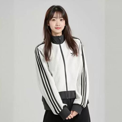 F031052新款女子针织运动宽松夹克外套三条纹长袖夹克 商品图12