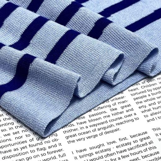 F031003显白蔚蓝早春新款时髦撞色条纹爱心刺绣舒适针织衫上衣 商品图14