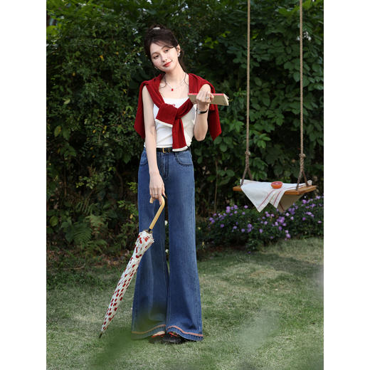 鹿向南「南法漫舞」复古蓝色微喇牛仔裤女春季新款显瘦垂感长裤子 商品图3