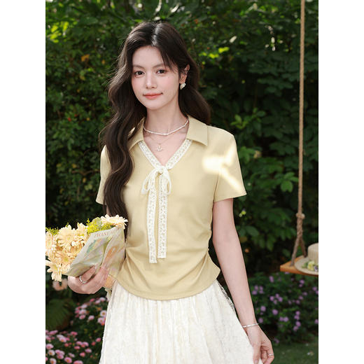 鹿向南「浅麦杏语」V领收腰显瘦T恤夏季新款温柔百搭短袖上衣女 商品图3