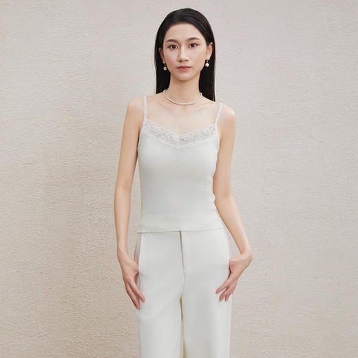 「自」全新升级【铂金会员146/天猫199/差价53】(51534)洛诗琳气质蕾丝花边拼接吊带2026新款含羊毛针织打底上衣51534 商品图0