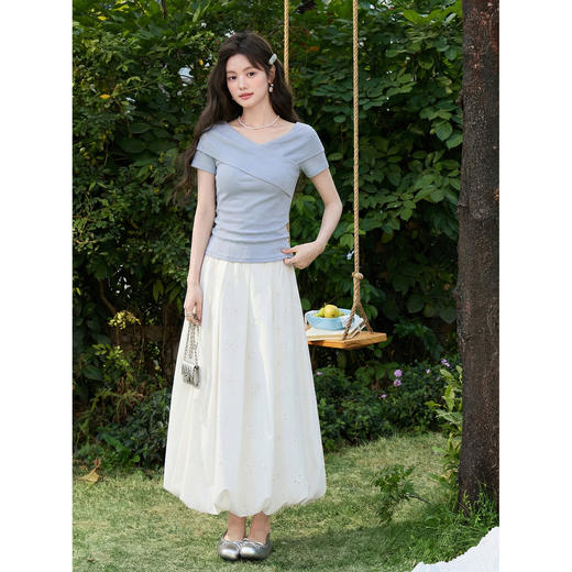 鹿向南「瓦尔登湖」法式温柔风浅蓝色短袖T恤女夏季气质显瘦上衣 商品图4