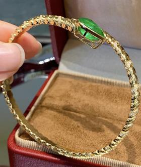 3.2ct 祖母绿手镯