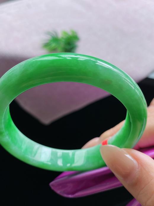 56正圈翡翠手镯 商品图3