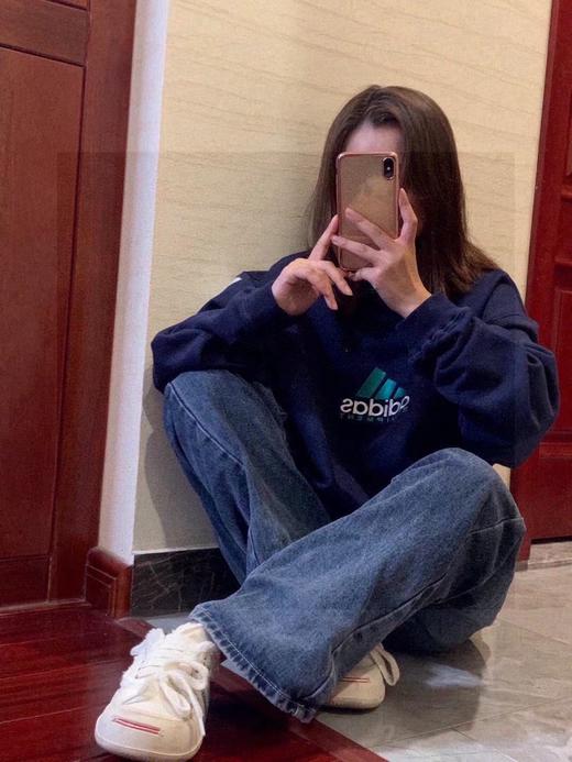 F031017美式复古刺绣版型宽松时尚百搭舒适通勤风长袖圆领卫衣 商品图2