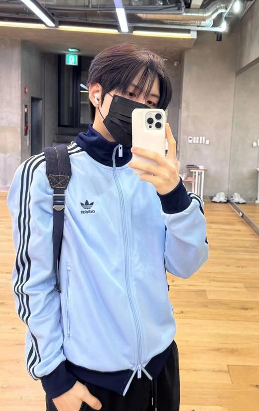 F031053条纹立领蓝色拉链长袖修身夹克外套男女同款 商品图2