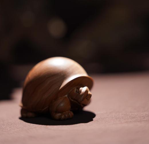 收藏级【印度迈索尔老山檀黑肉小乌龟】长7cm 宽6cm 厚4cm | 大梦香堂 商品图0