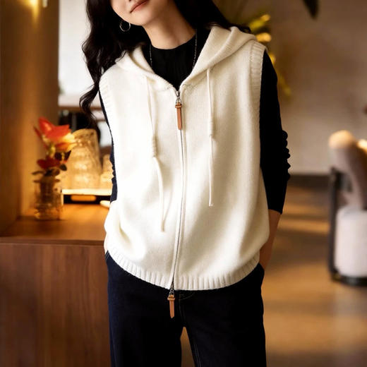穿搭法宝~100%纯山羊绒双拉链连帽开衫女针织坎肩外套CYR260302 商品图1