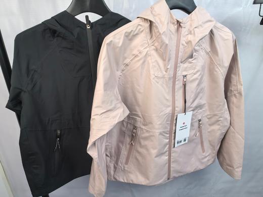 点此购买 Lulu露露City-to-Hike女士城市徒步夹克 ss 341785 商品图0