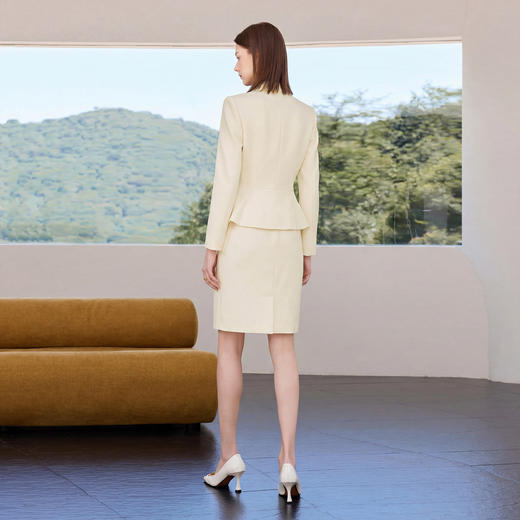 IWY/正式场合西装套裙女双排扣显瘦职业装包臀裙高级感职场正装CS2753 商品图4
