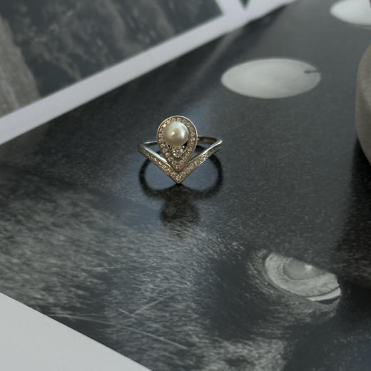 指尖珠光，温柔上线 海水珍珠戒指三月新款 商品图3