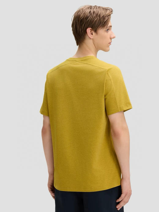 点此购买 迪桑特DUALIS系列都市通勤男士TOUGH短袖运动休闲T恤  HGN 341829 商品图12