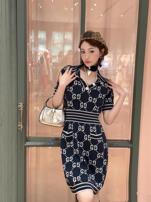 古驰深蓝翻领针织连衣裙 商品图4