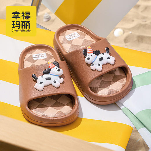 幸福玛丽  木马柴犬儿童凉凉拖鞋 NY-9080 轻软 EVA 材质久穿不累 耐磨波纹大底防滑稳当 商品图0