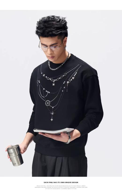 PINLI品立2026春季新款男士圆领宽松落肩袖烫钻套头休闲上衣上衣潮牌BG262109006 商品图11