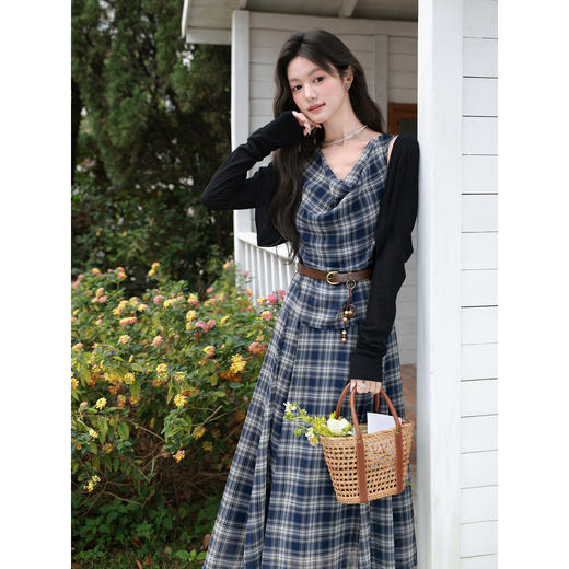 鹿向南「格韵时光」法式复古蓝格连衣裙女夏新款气质荡领无袖裙子 商品图1