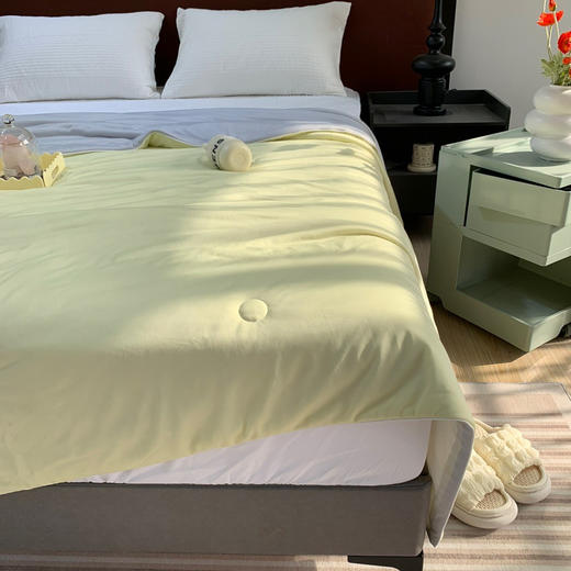 【奶皮子般丝滑！冰淇淋凉感夏凉被】 黑科技冰激凌凉感丝 软糯舒适 多色可选！ 商品图9