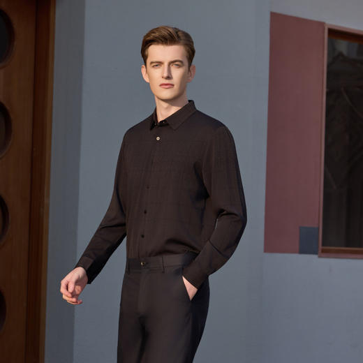 半身缘男装 春季简约时尚格纹立体版型衬衫261312M01010202 商品图2