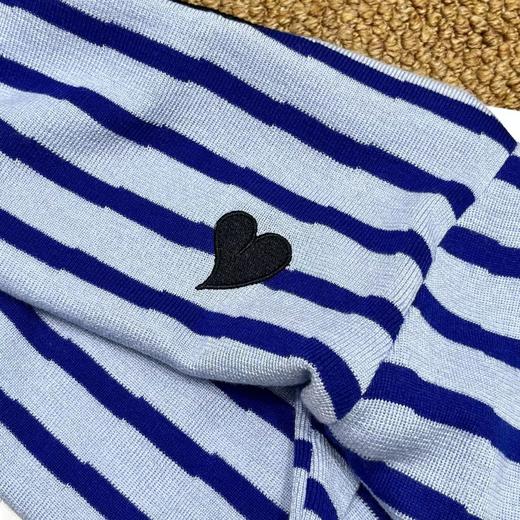 F031003显白蔚蓝早春新款时髦撞色条纹爱心刺绣舒适针织衫上衣 商品图12