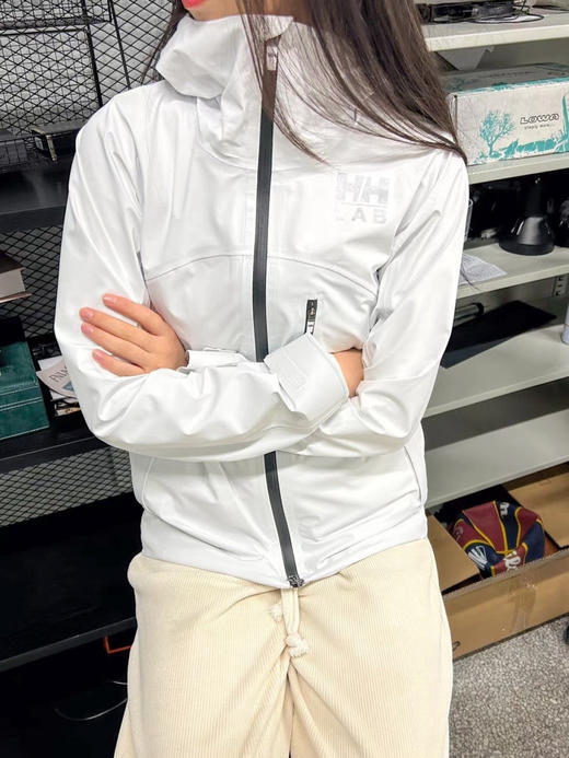 福利特价hh设计师女款冲锋衣外套 商品图0