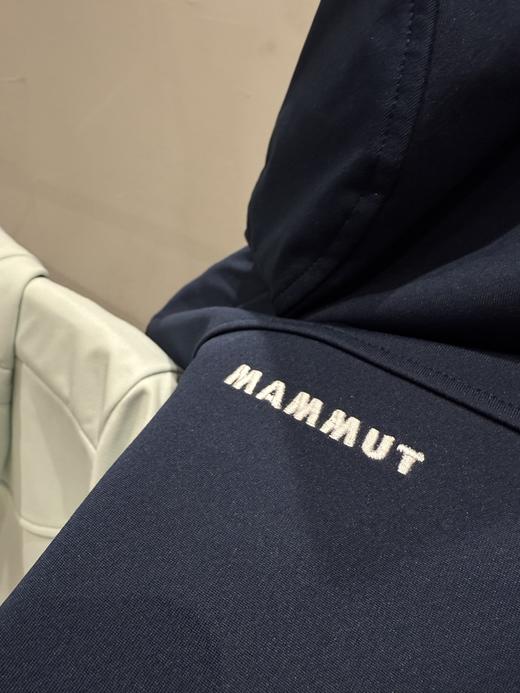 点此购买 猛犸象春秋季女士VIII八代户外GTX软壳夹克 ss 341798 商品图10