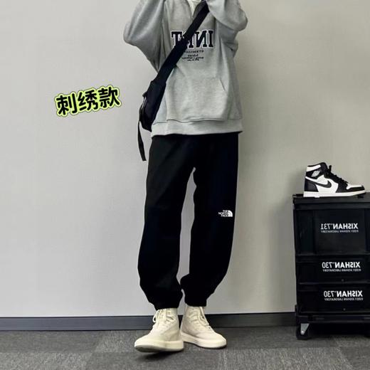 F031037春季新款户外舒适耐穿休闲运动刺绣卫裤长裤 商品图2