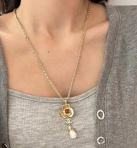 香奈儿 棕石金花水滴珠项链（XTY）