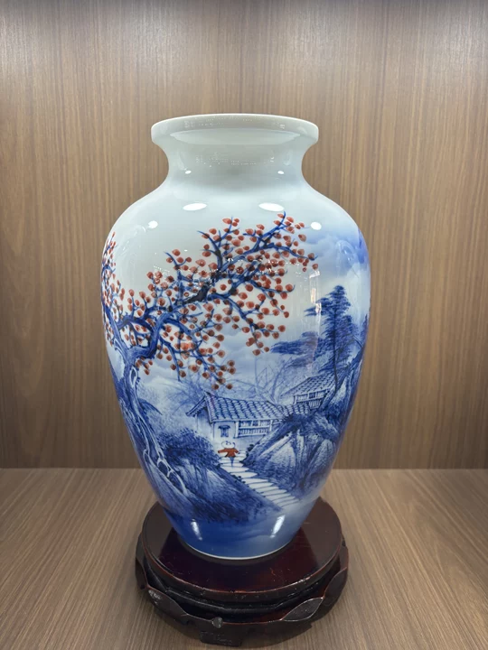 青花山水赏瓶系列