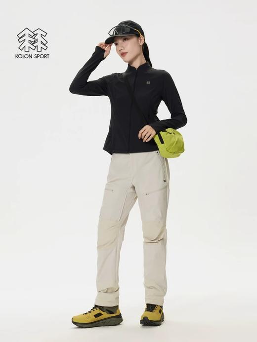 点此购买 可隆春秋季女士针织立领夹克户外运动徒步登山弹力外套 bk 341764 商品图3