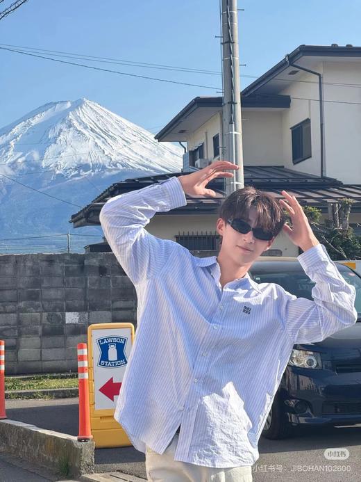 F031018新款小标字母Logo柔软舒适时尚简约青春活力休闲条纹衬衫上衣 商品图11