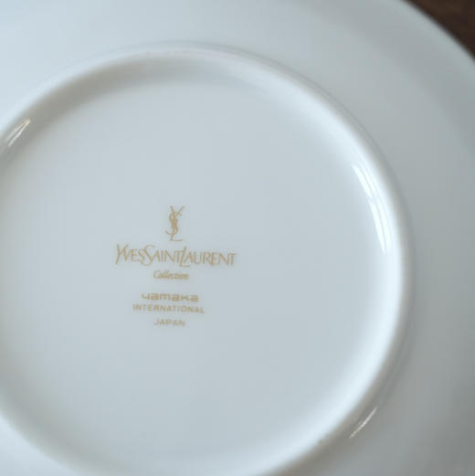 YSL圣罗兰白色浮雕餐盘 X1460 商品图3